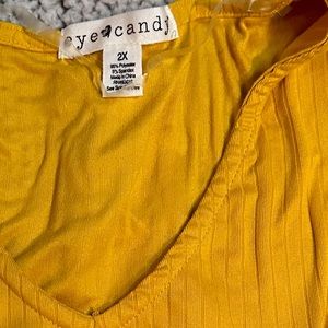 Women bodysuit, it fits high waisted on sides  size 2X mustard
